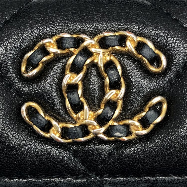 CHANEL シャネル 19 スモール フラップ コンパクトウォレット