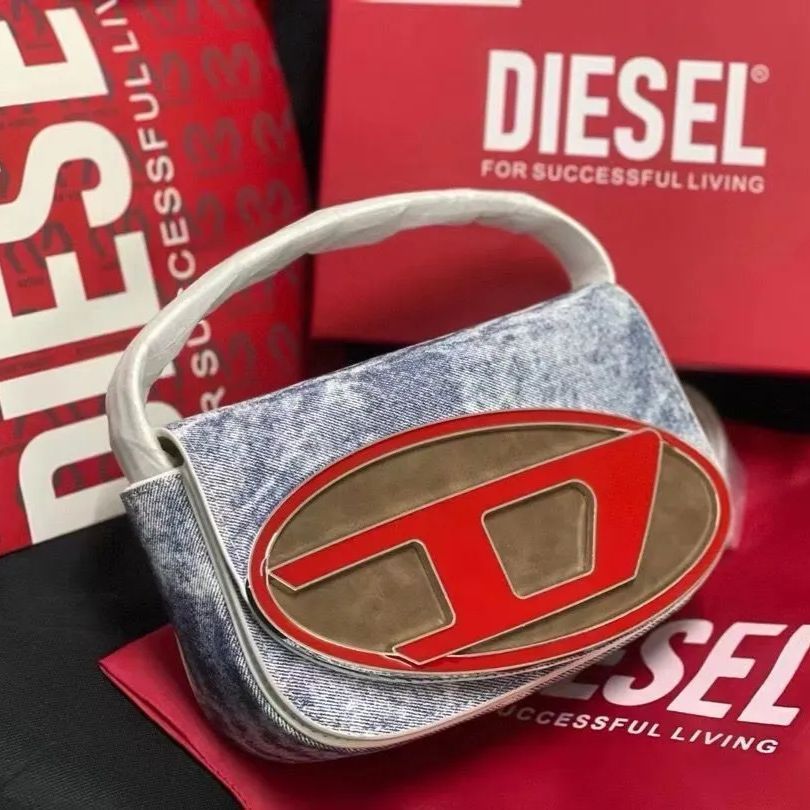 ［最終値下げ］DIESELディーゼル 1DR キャンバス ショルダーバッグ ハンドバッグ ボディバッグ ディーゼル 1DR ミニショルダーバッグ #E