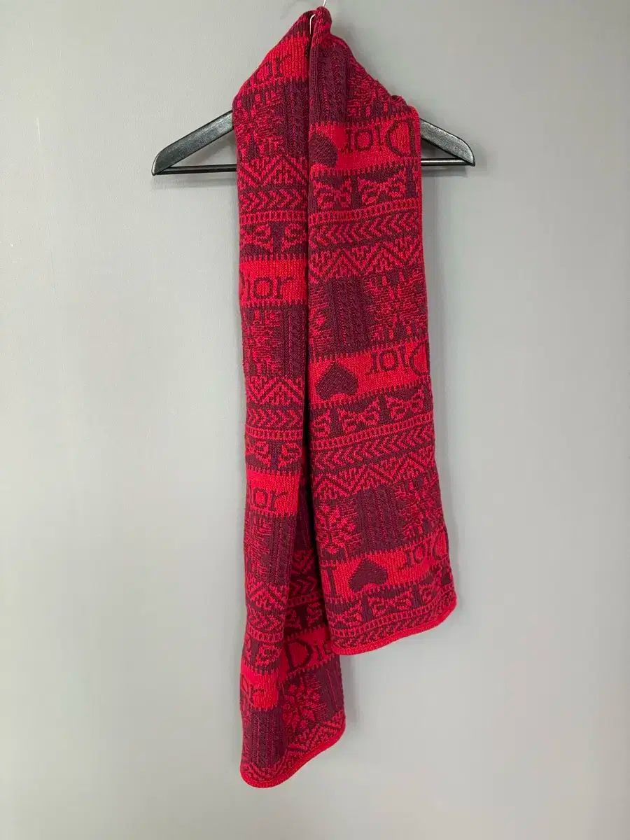 クリスチャン ディオール レッド ハート マフラー