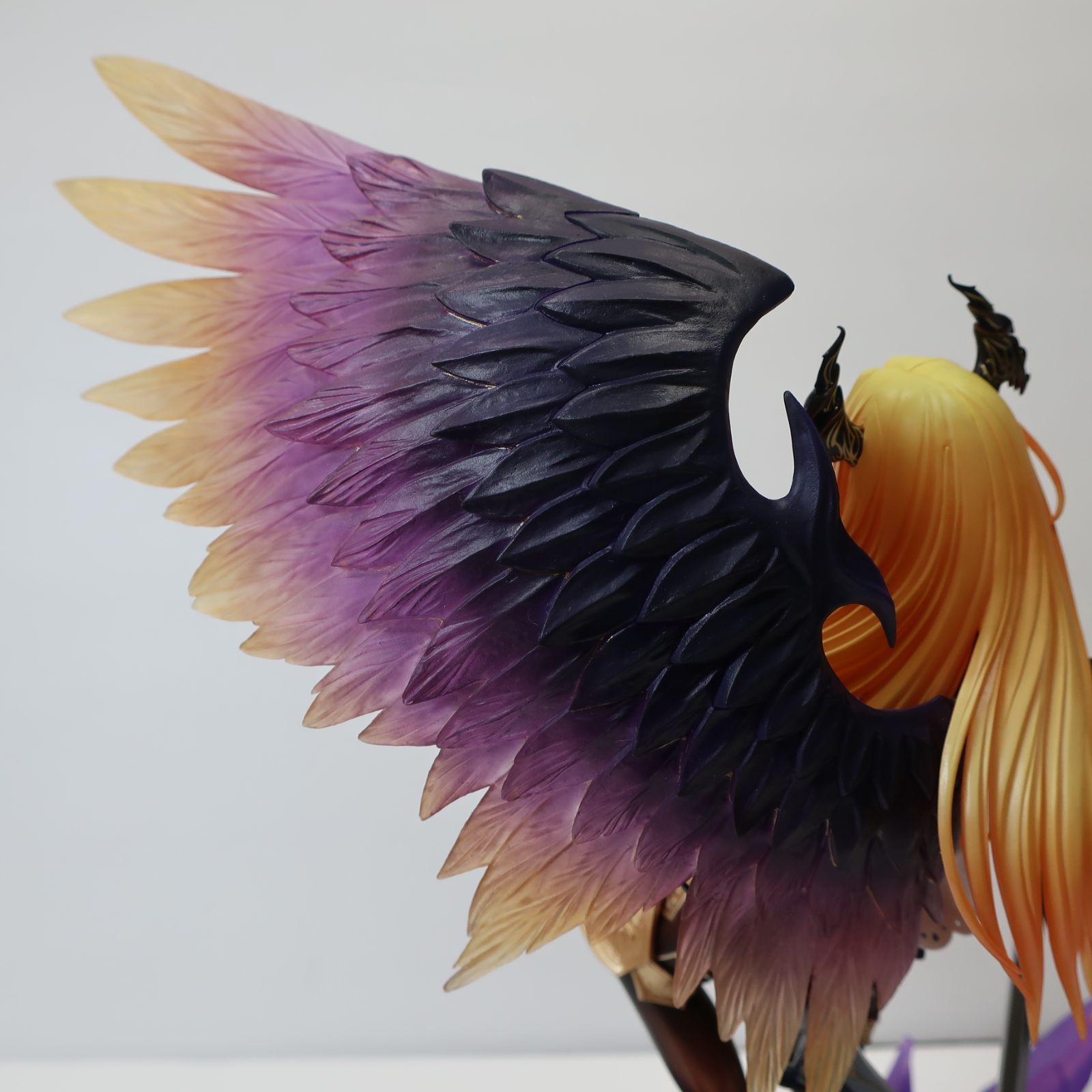 コトブキヤ 進撃のバハムート ダークエンジェル オリヴィエ 1/8