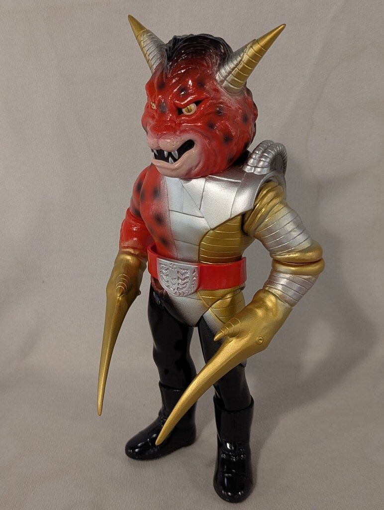 メディコム・トイ 東映レトロソフビコレクション 仮面ライダーV3