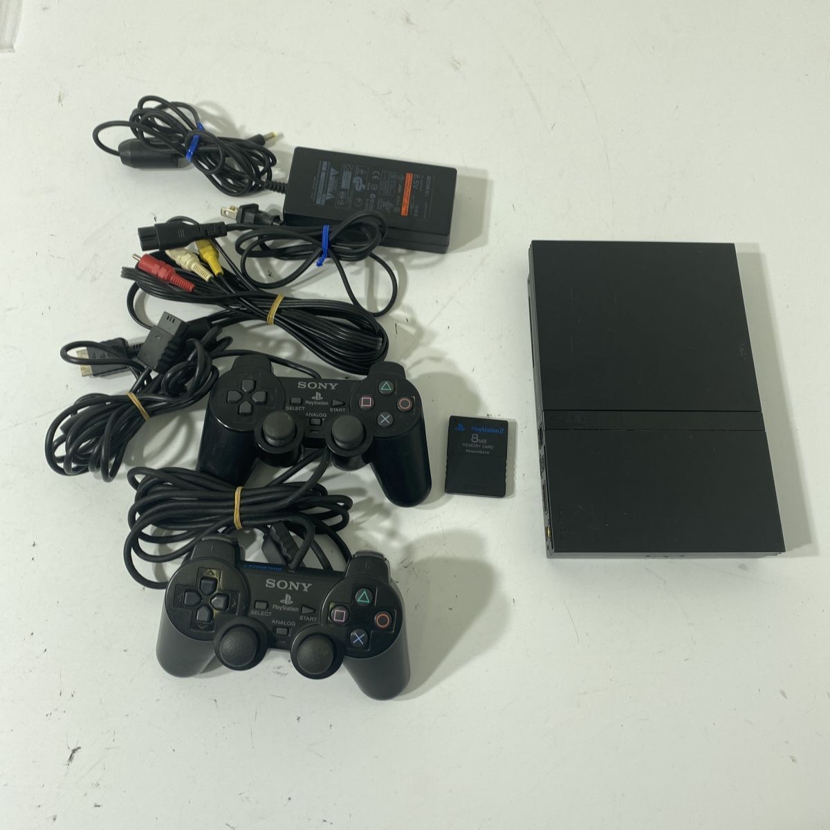 SONY PlayStation2 SCPH-70000 、メモリーカード2個 SONY PlayStation2 SCPH-70000 メモリーカード2個付