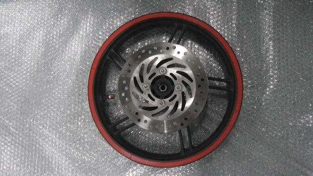 PCX JF28-1024xxx の フロントホイール:#1659403495 JF28 部品