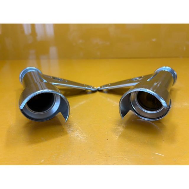 割引 中!! 71800 HONDA ホンダ GB250 MC10 ヘッドライトステー BRIGHTFACE_UK