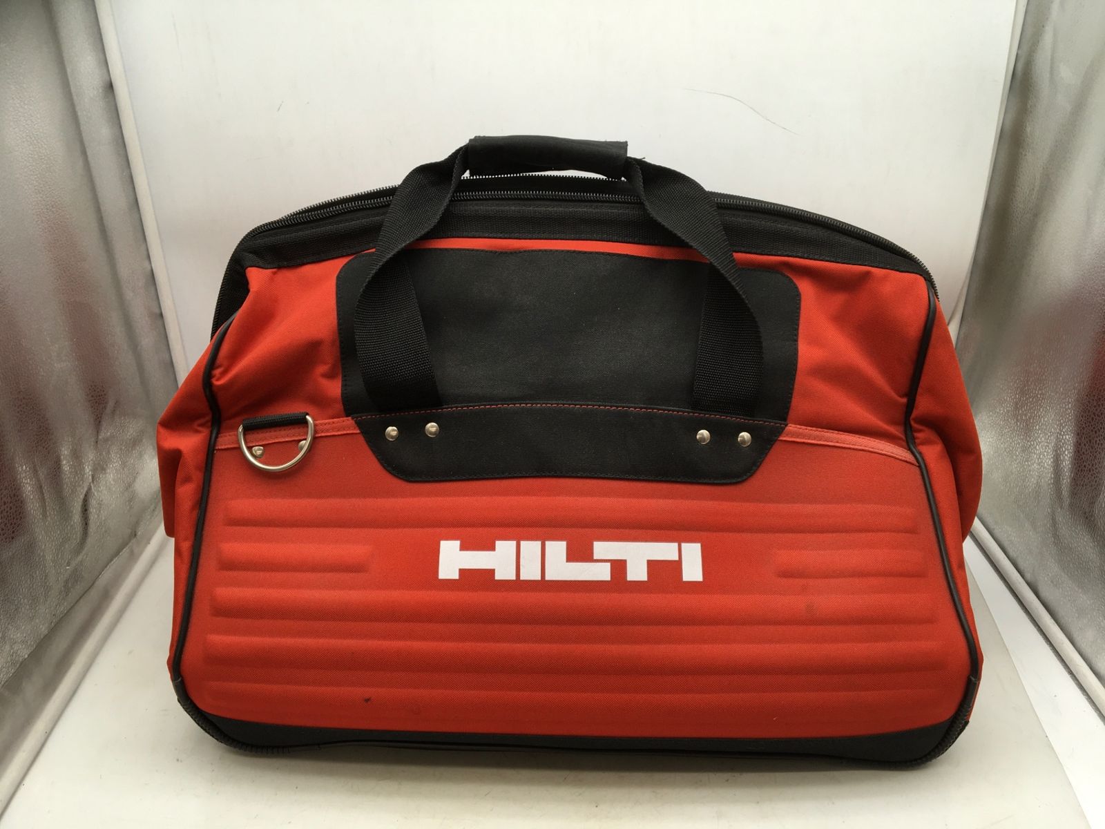 ♥に近い HILTI|ヒルティ ツールバッグ Mサイズ 2323711 IT10ZV29OF1S エコツール知立店 M02