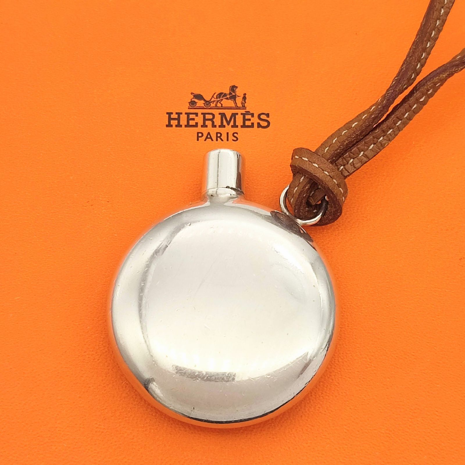 美品】HERMES エルメス パフュームボトルネックレス シルバー925 - メルカリ