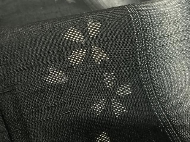 平和屋着物○極上 結城紬 奥順 はたおり娘 80亀甲 雪輪重ね文 夜桜