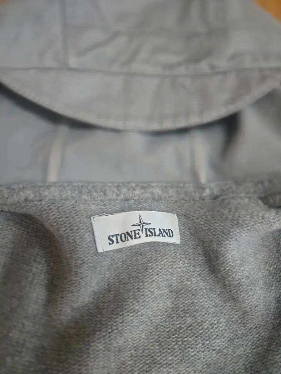 ストーンアイランド