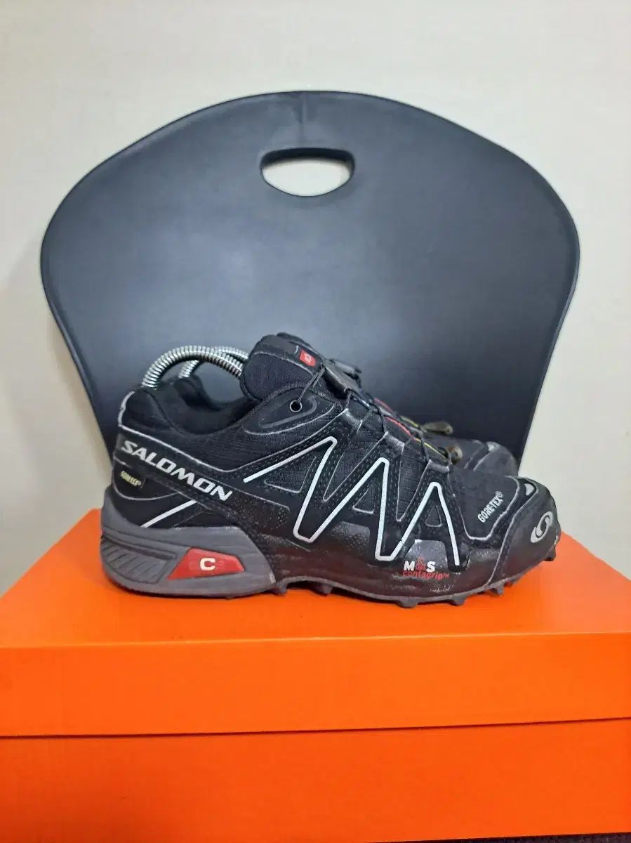 サラモン GORE-TEX ゴアテックス 登山靴 230 サイズ