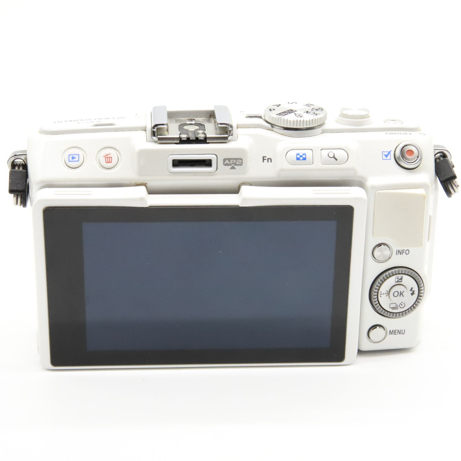 □実用品□ OLYMPUS OLYMPUS ミラーレス一眼 PEN Lite E-PL6 ボディ ホワイト E-PL6 BODY WHT… - メルカリ