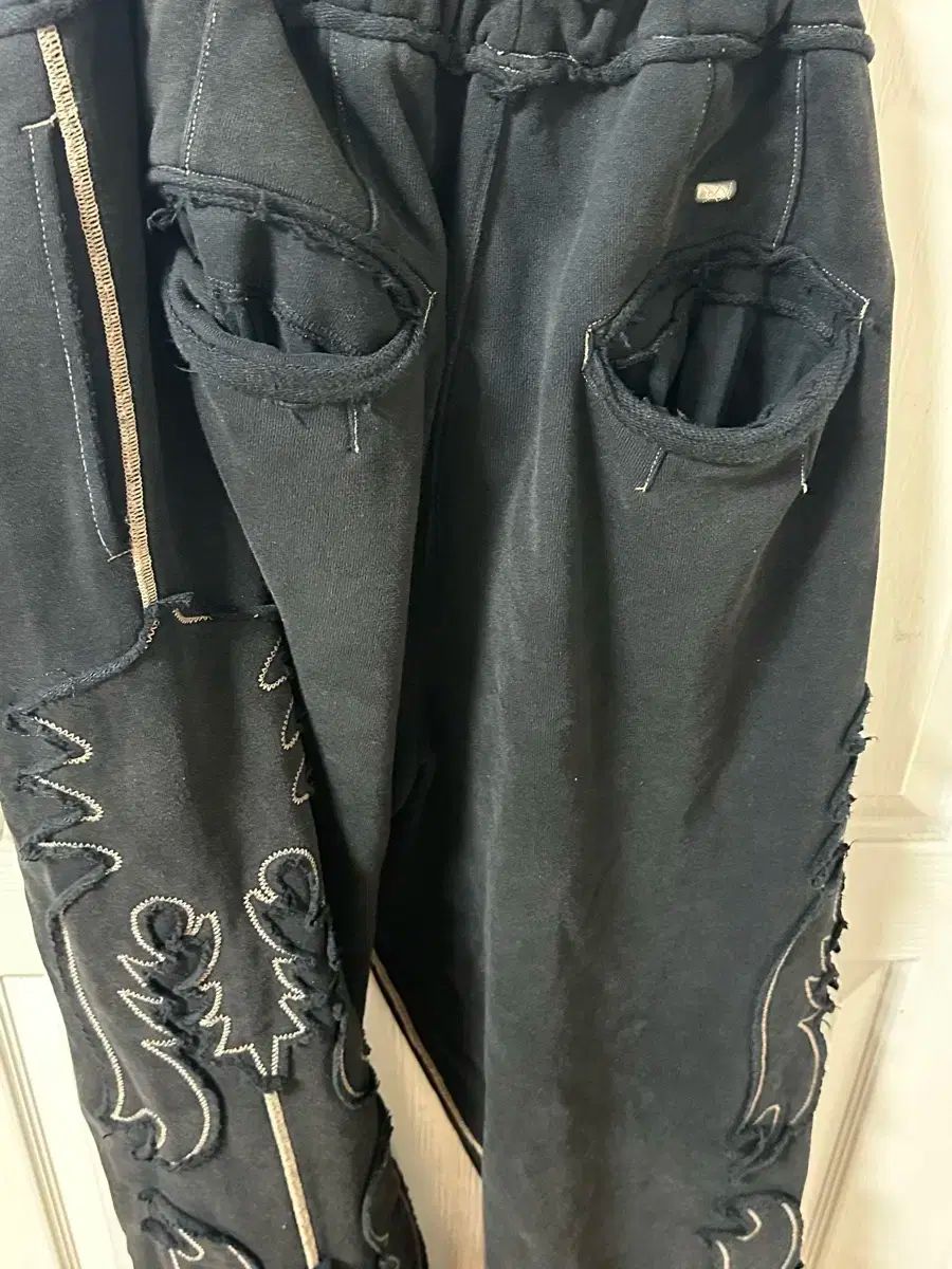 スウエットパンツ