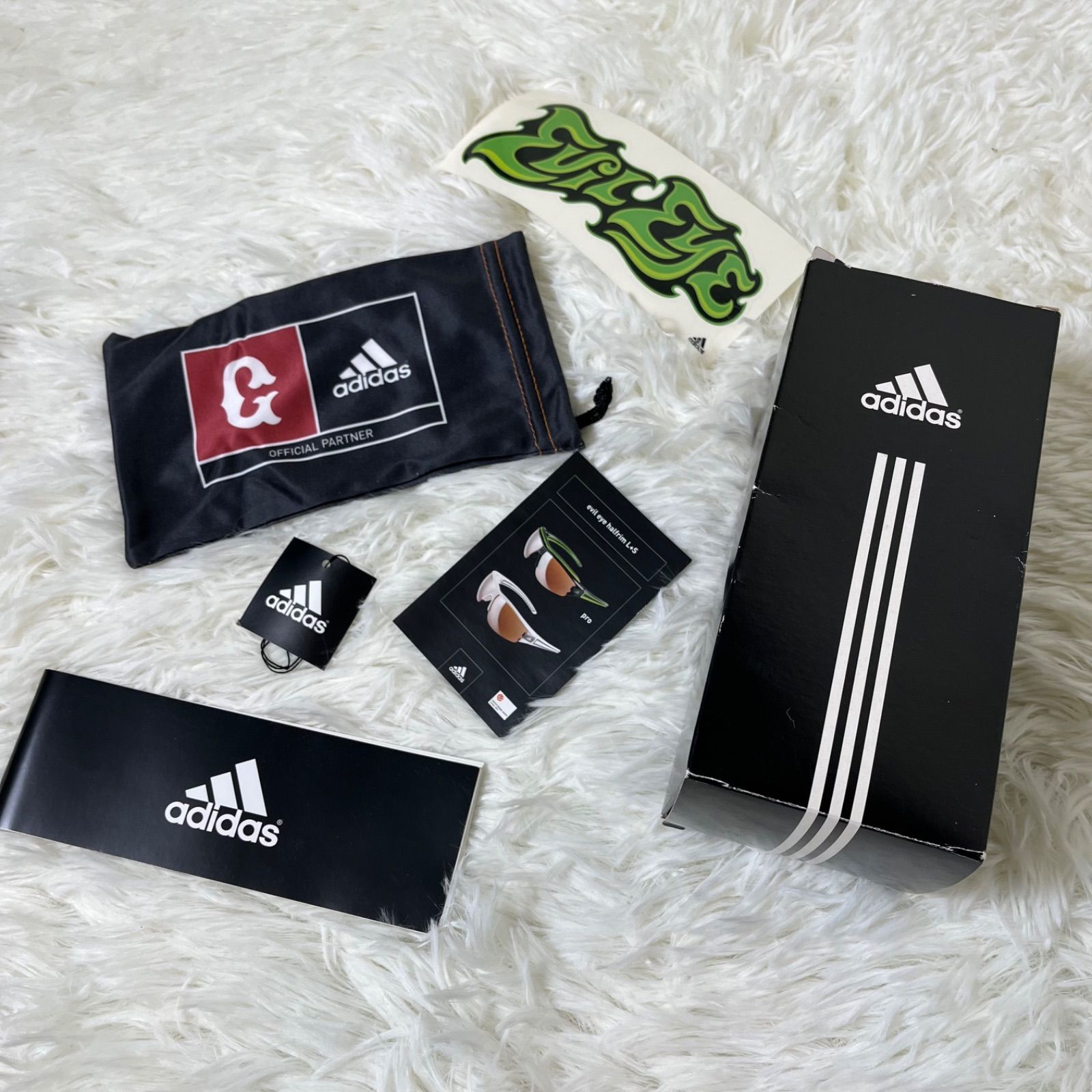新品未使用　限定生産モデル　adidas ジャイアンツ　コラボ　サングラス 新品未使用 限定生産モデル adidas ジャイアンツ コラボ