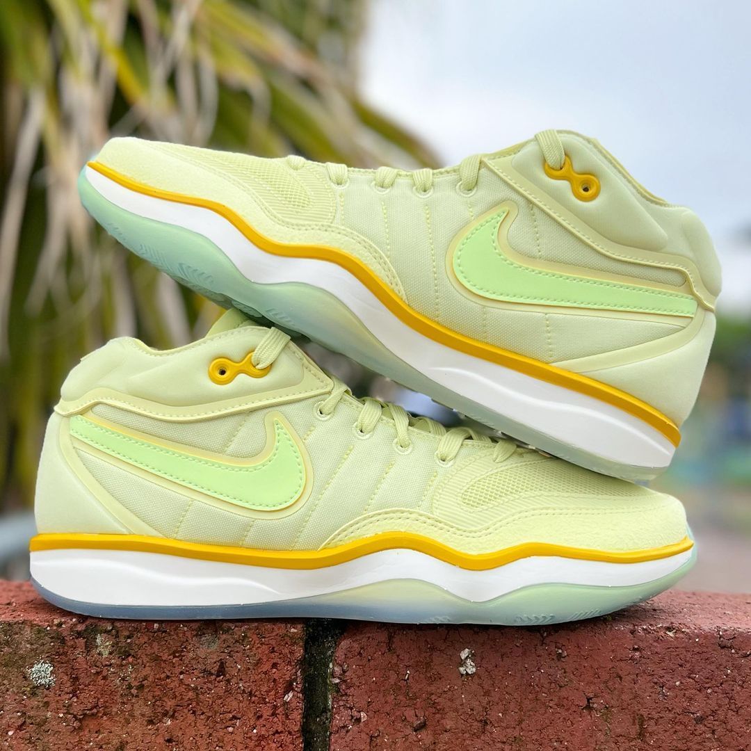 NIKE AIR ZOOM G.T. HUSTLE 2 ナイキ エア ズーム GT ハッスル 2 【MEN'S】 luminous  green/vivid sulfur-sail-barely volt DJ9405-302