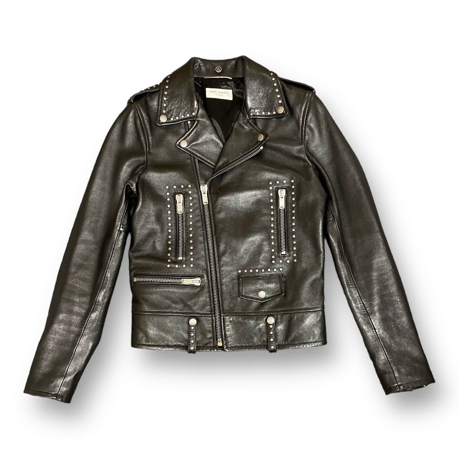 国内正規 SAINT LAURENT L01 STUDDED LEATHER MOTORCYCLE JACKET スタッズ モーターサイクル レザー  ライダースジャケット サンローラン 533659 YC2QO 42 50797A - メルカリ