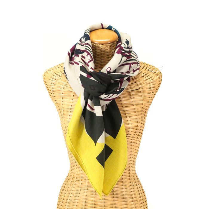 HERMES カレ90 氷上の喜び マルチカラー IKZ-474