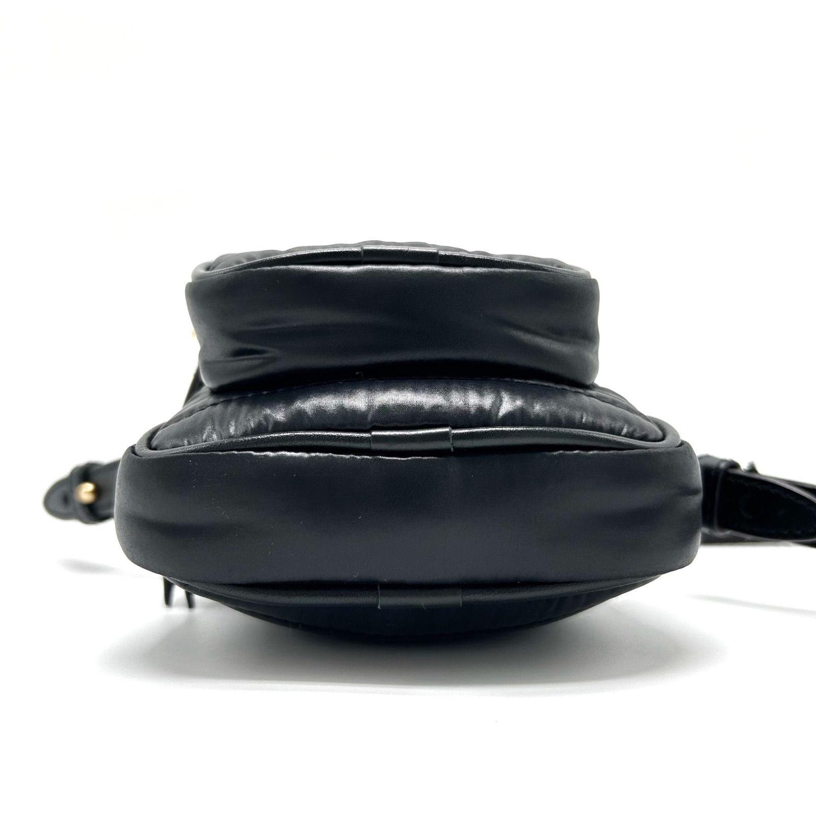 ◎ 未使用級 MONCLER モンクレール キリア2 ショルダーバッグ 肩掛け