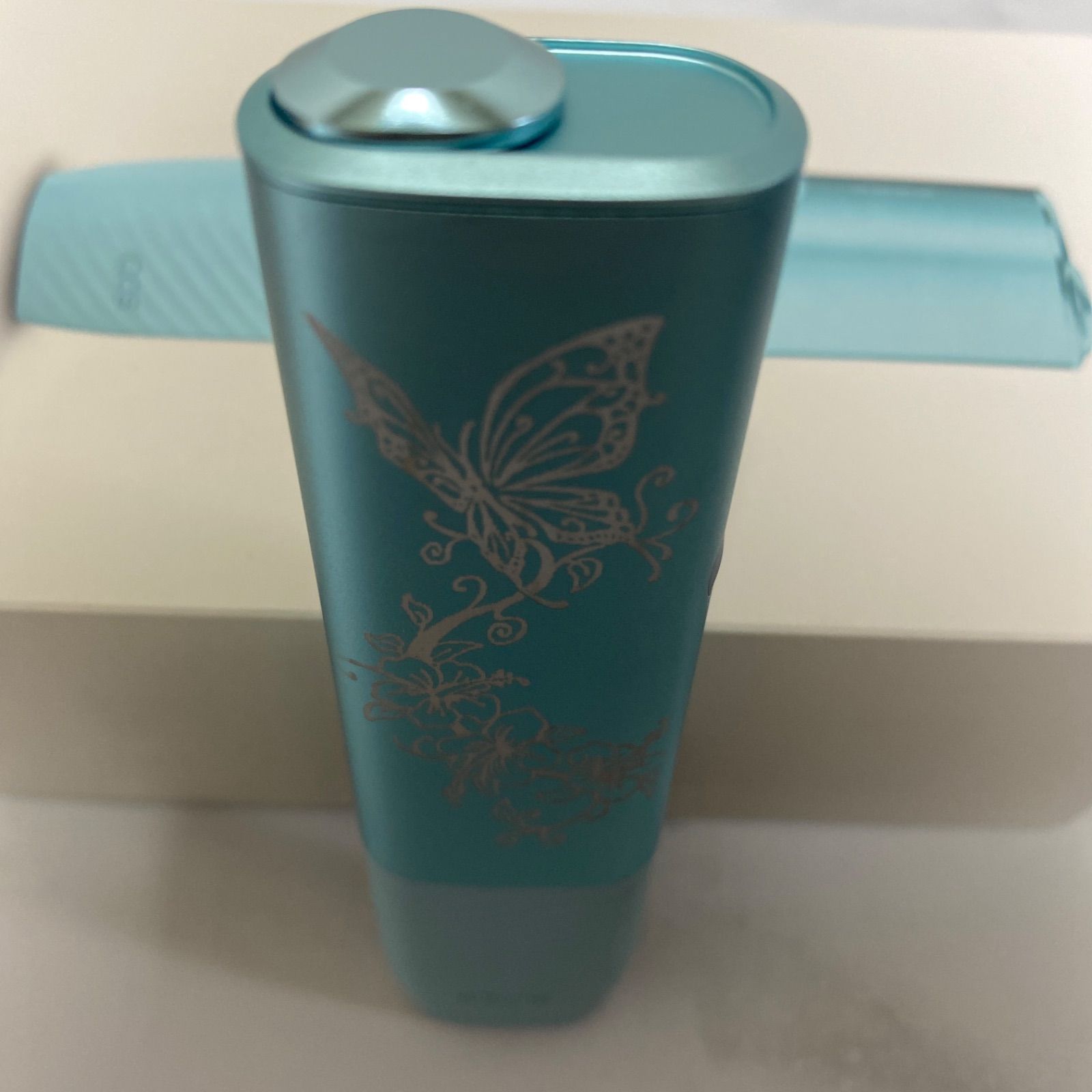 １アイコス　イルマイ　ワン レーザ加工　iqos iluma i one 蝶 名入れ ケース付き アゲハ蝶 デザイン iQOS ILUMA i ONE アイコス