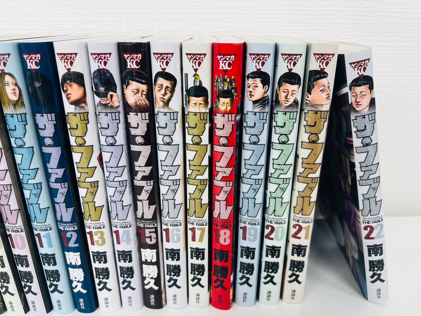 ファブル最新作までの全巻セット 1stコンプリートボックス付き 4巻