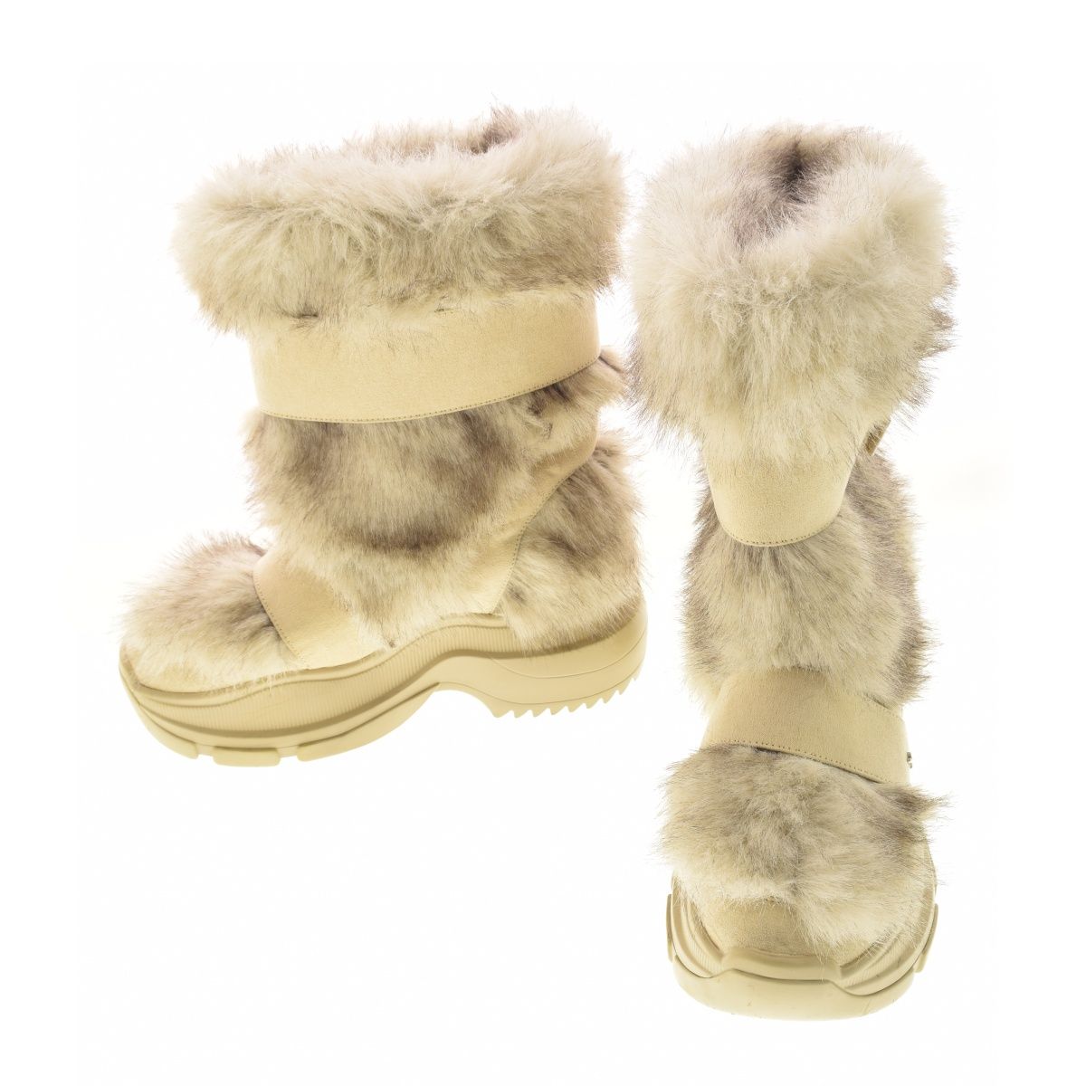 YELLO】MOLO SHORT BOOTS ファーブーツ - メルカリ