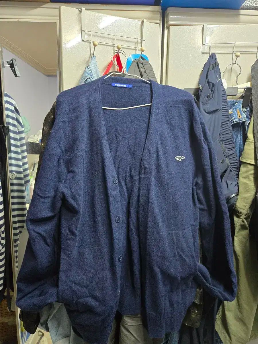 【雷市場（ポンジャン）商品韓国直送】 NEITHERS(ネイダス) カシミア カーディガン 5 サイズ