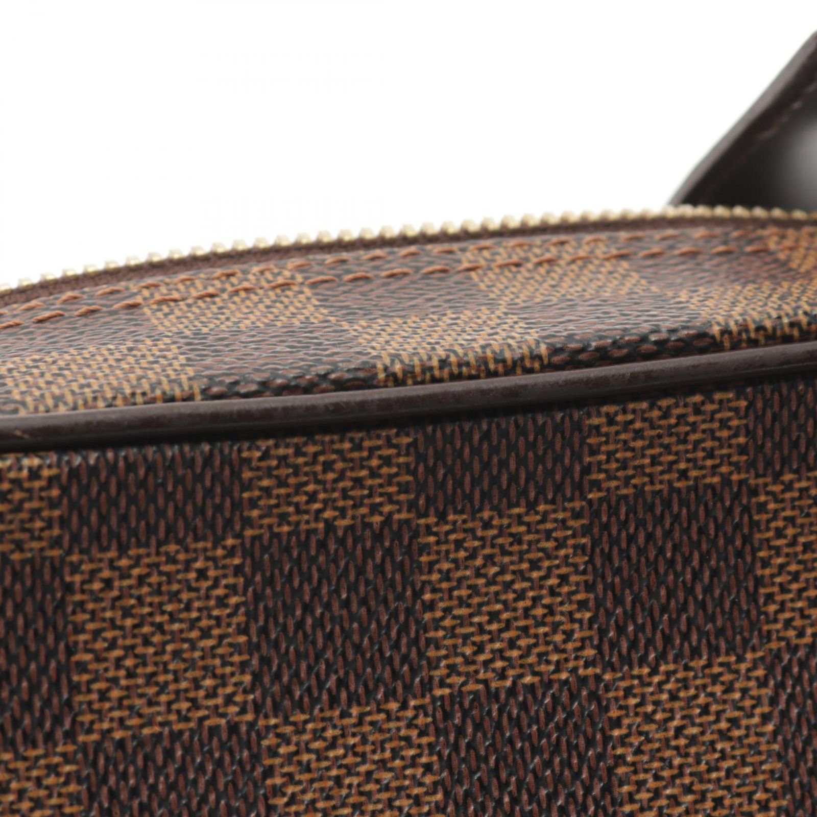 VUITTON