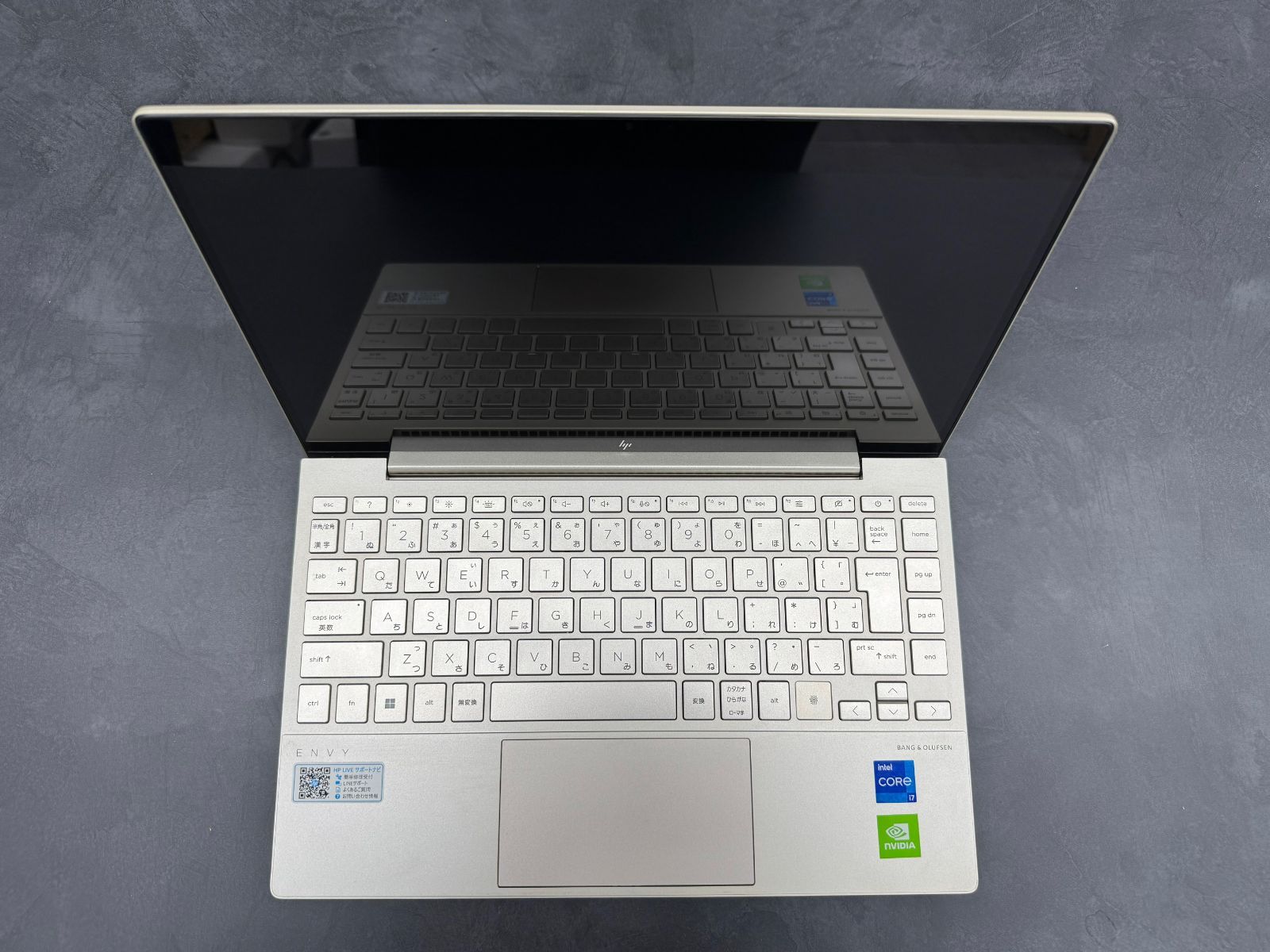 HP ENVY 13-ba1014TX パフォーマンスモデル 13.3” FHD IPSタッチディスプレイ i7-1165G7 メモリ16GB NVIDIA MX450搭載