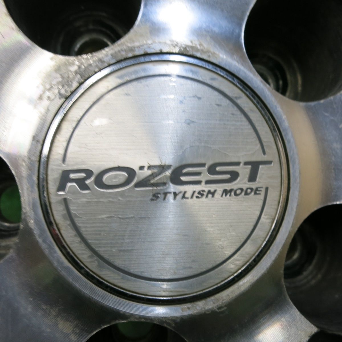 送料無料] 4本価格☆プリウス 等 ROZEST ローゼスト 17インチ ホイール 