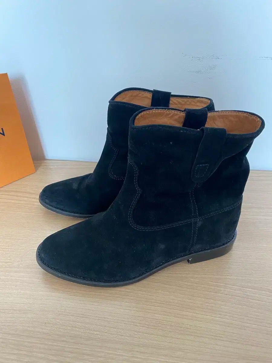 未使用　イザベルマラン ブーツ Isabel Marant (イサベルマラン) クリッシーブーツ - メルカリ