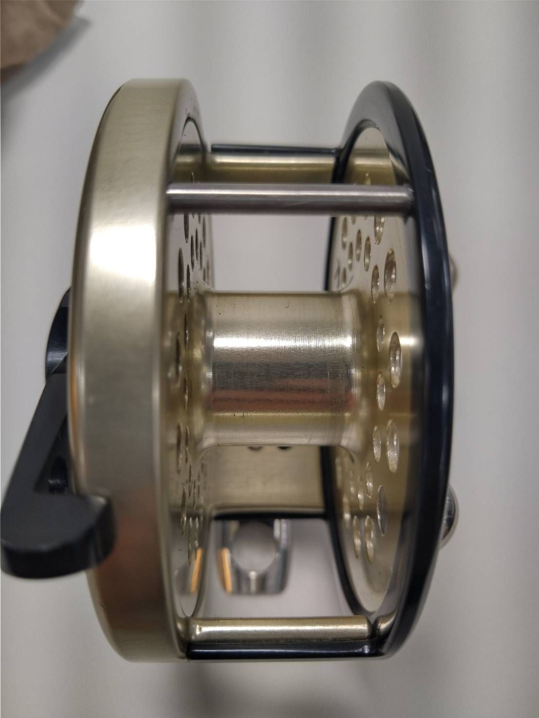SteelFin スティールフィン Vario ヴァリオ 69