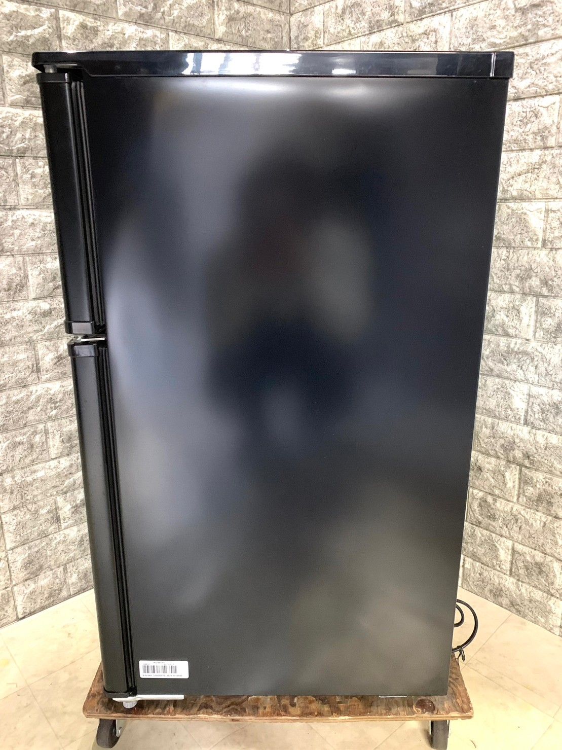 全国送料無料★3か月保証付き★冷凍冷蔵庫★comfee★2023年★RCT90BL★R-18 全国送料無料☆3か月保証付き☆冷凍冷蔵庫☆comfee☆2023年☆RCT90BL☆R-18