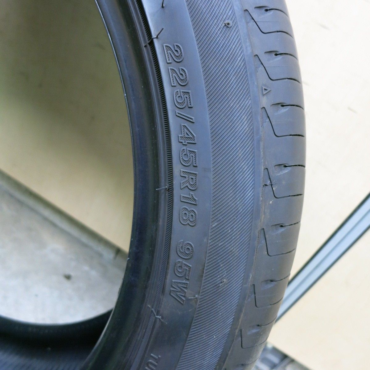 レグノ 225/50R18 95W ブリヂストン GR-XⅡ GR-X2 2本 バリ溝！9.5分