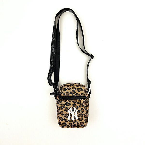 MLB(メジャーリーグ) ヤンキース ショルダーバッグ(ヒョウ柄)  野球