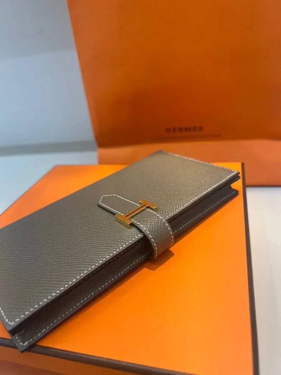 美品】エルメス 長財布 べアンスフレ エトゥープ 【公式通販】