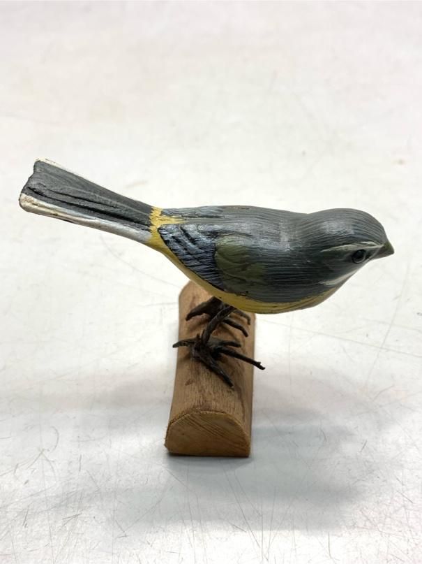 希少 キセキレイ バードカービング 野鳥彫刻 木彫りの野鳥 置物