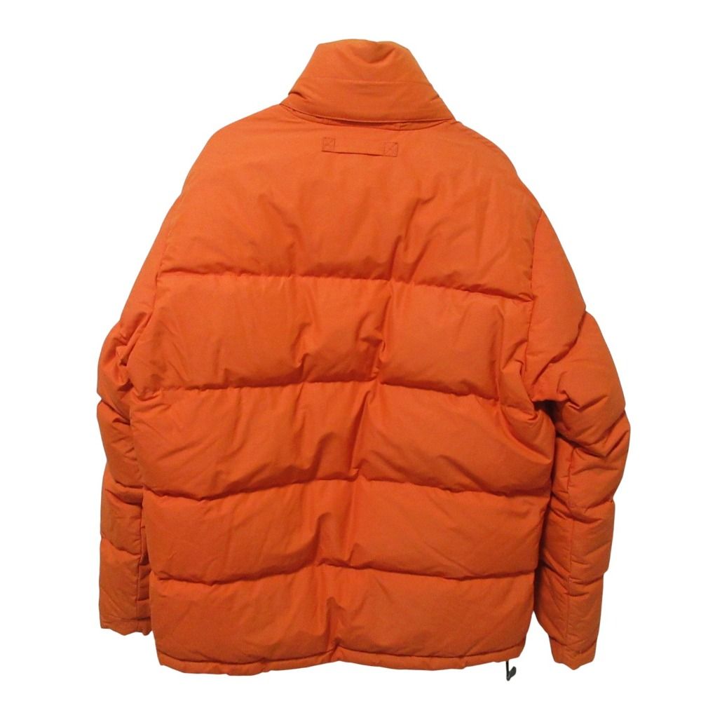 ダウンジャケット