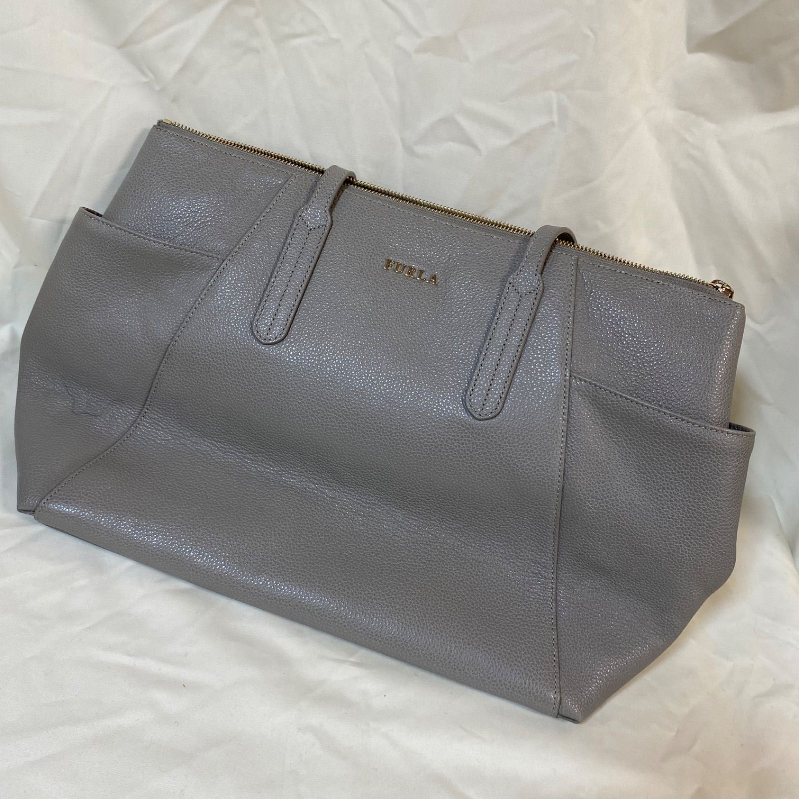 ☆USED☆ FURLA フルラ ショルダーバッグ ハンドバッグ グレー ☆USED☆ FURLA フルラ ショルダーバッグ ハンドバッグ グレー