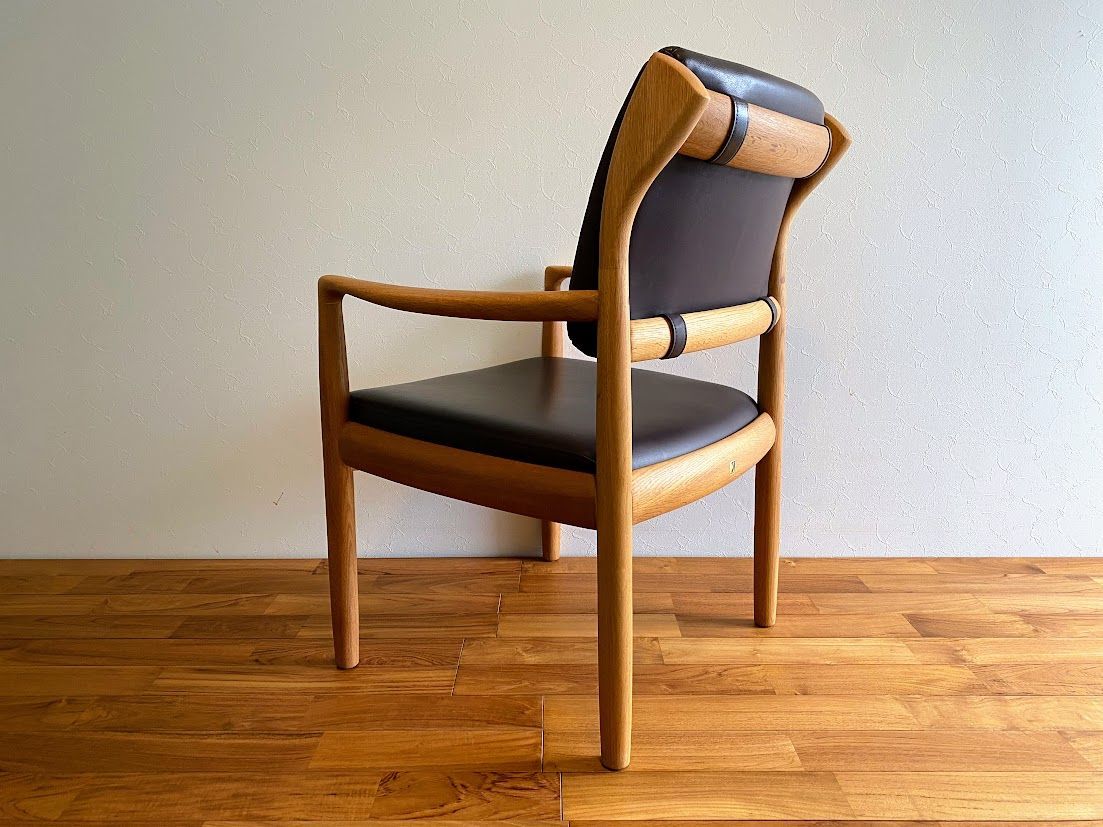 飛騨産業 CRESCENTシリーズ アームチェア SG270A 仕上済③ - メルカリ