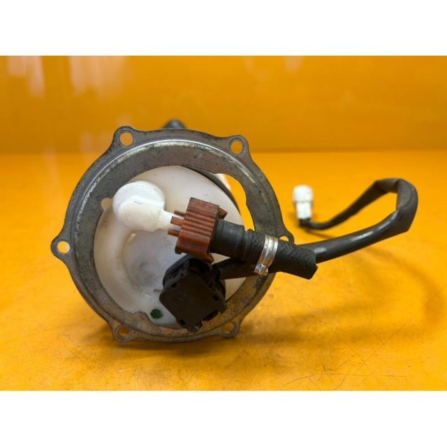 YC 59527 ヤマハ YAMAHA マジェスティ250 SG20J-019 フューエルポンプ 燃料ポンプ