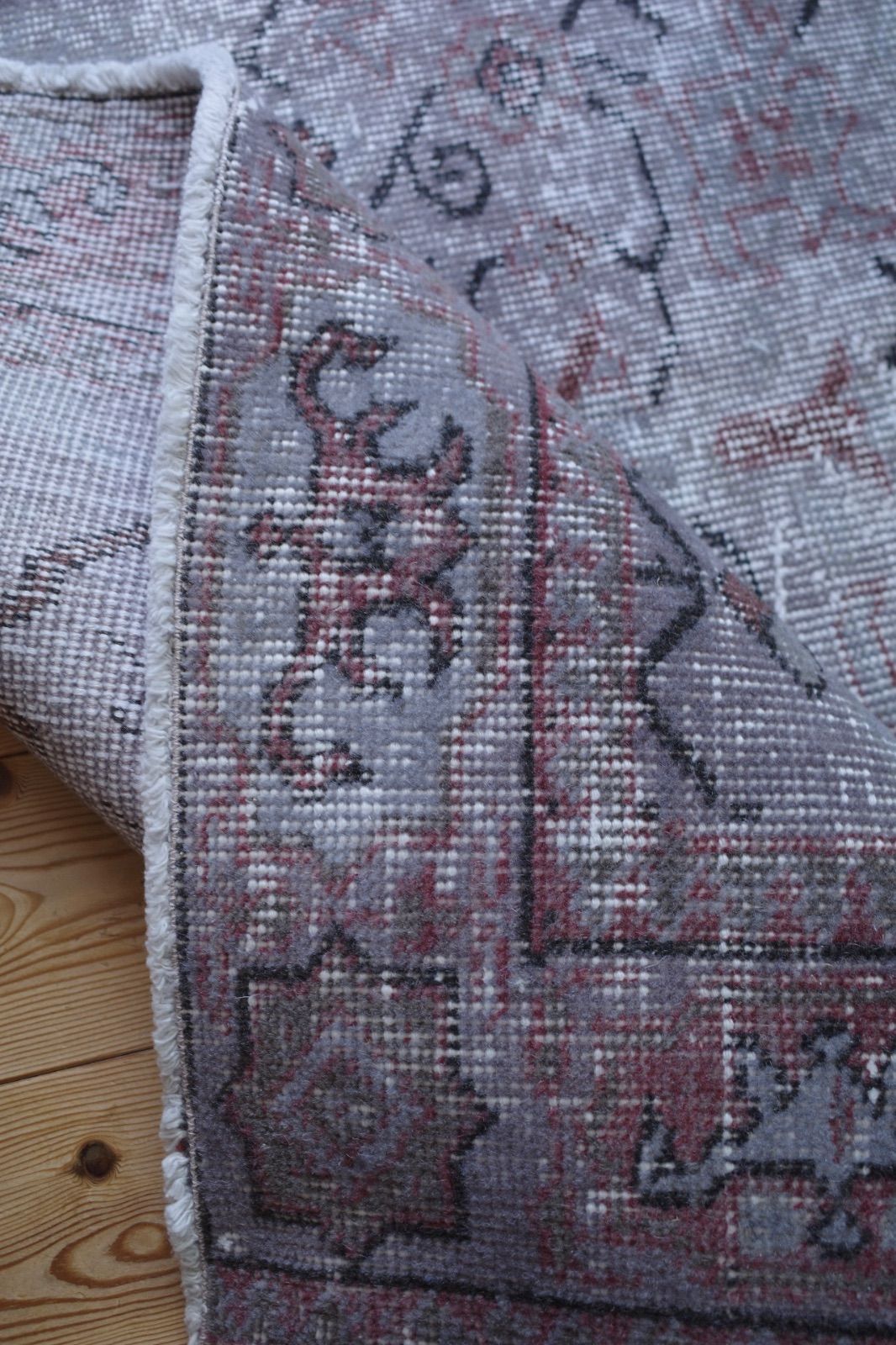 トルコ ヴィンテージラグ グレーオーバーダイ グレーのオーバーダイ