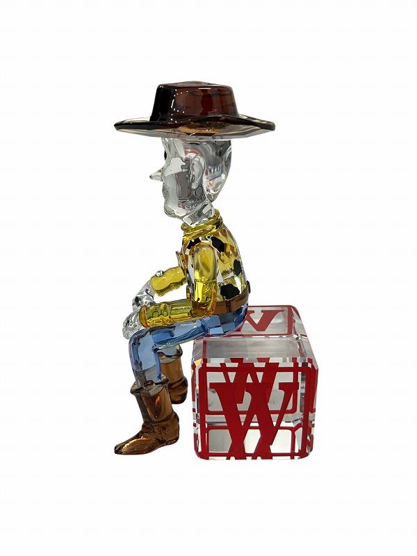 ディズニー　トイストーリー　スワロフスキー ウッディ 美品 SWAROVSKI スワロフスキー ウッディ 保安官 トイ・ストーリー