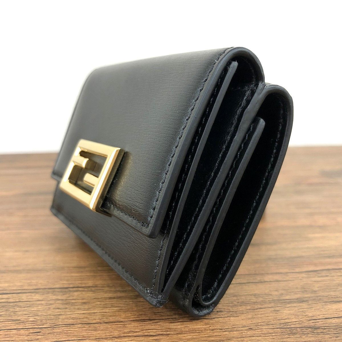 未使用品 FENDI 三つ折り財布 8M0395 ブラック 374 | labiela.com