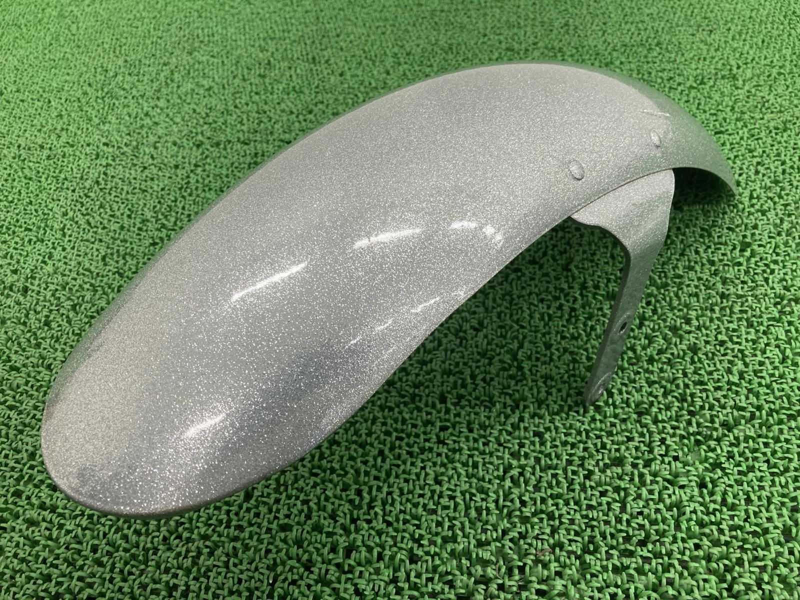 FXSB1580 フロントフェンダー 銀ラメ 58900042 ハーレー 純正 中古 15
