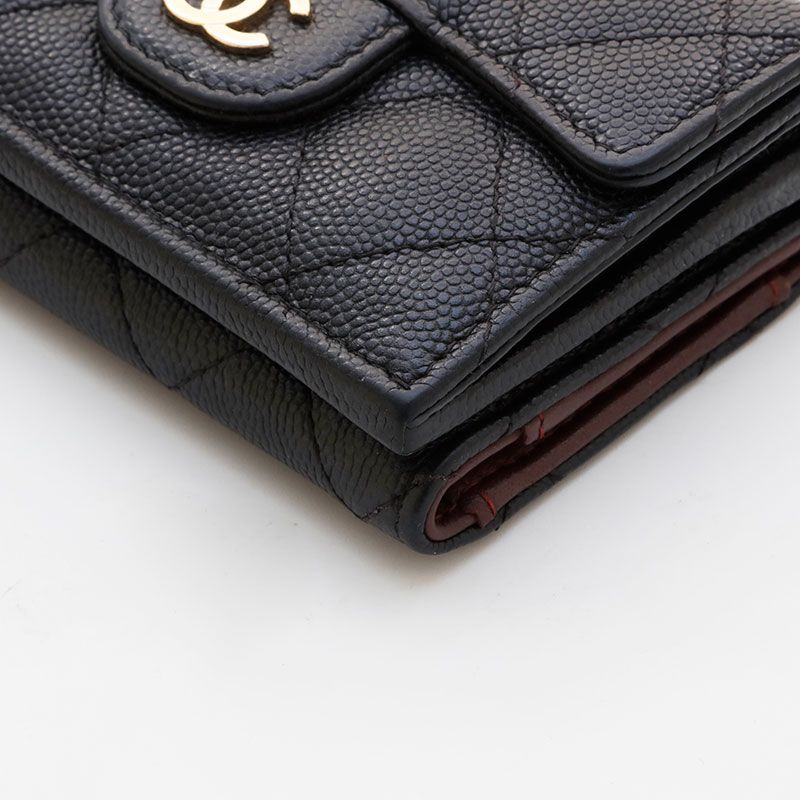 CHANEL シャネル 三つ折り財布 26番台 キャビアスキン