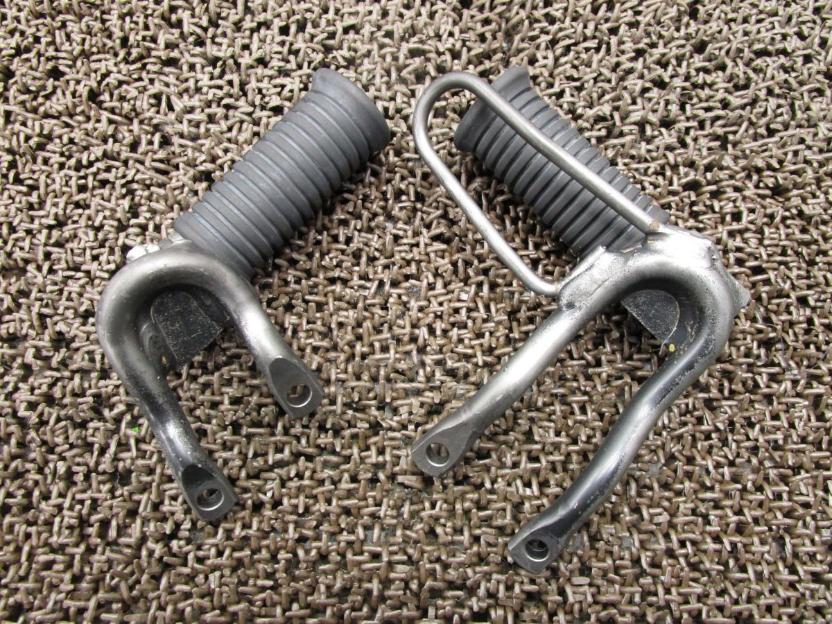 Dトラッカー125 タンデムステップ ステー 左右 ○Z674！LX125D