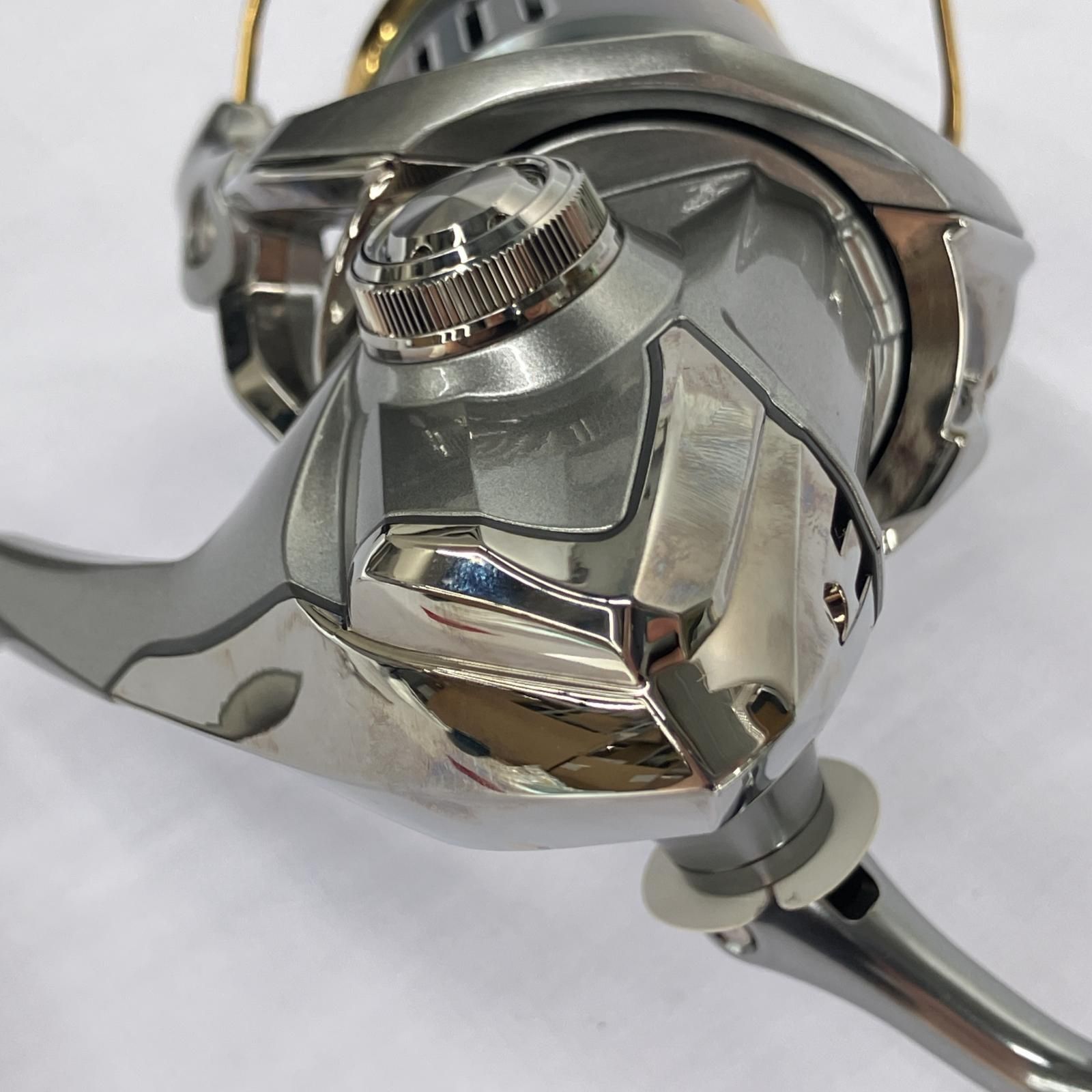 SHIMANO - △△SHIMANO シマノ スピニングリール 15ツインパワー 3000HGM  箱付 03404 △△SHIMANO シマノ スピニングリール 15ツインパワー 3000HGM