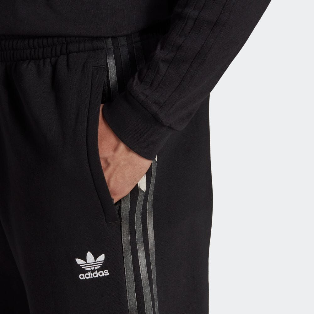 アディダスオリジナルス) adidas Originals グラフィックカモ