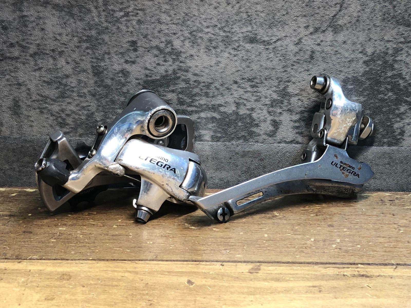 2×10速 前後ディレイラーセット FC.RD-6600 2×10速 前後ディレイラーセット FC.RD-6600 - パーツ買う