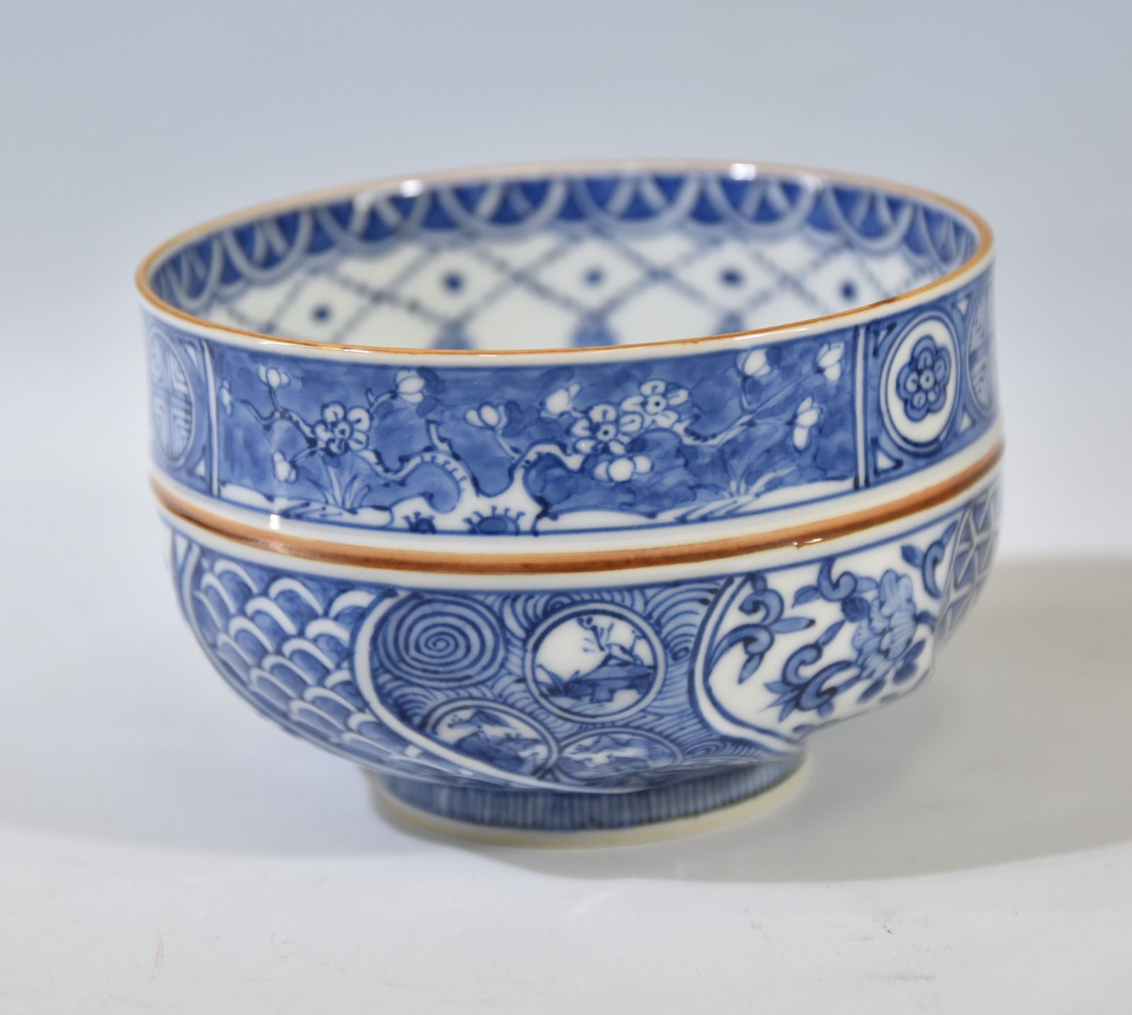京焼 祥瑞捻茶碗 高野昭阿弥 作 高野昭阿弥「青華祥瑞写 捻 茶碗」 茶道具 抹茶碗 染付 京焼 共裂 共箱