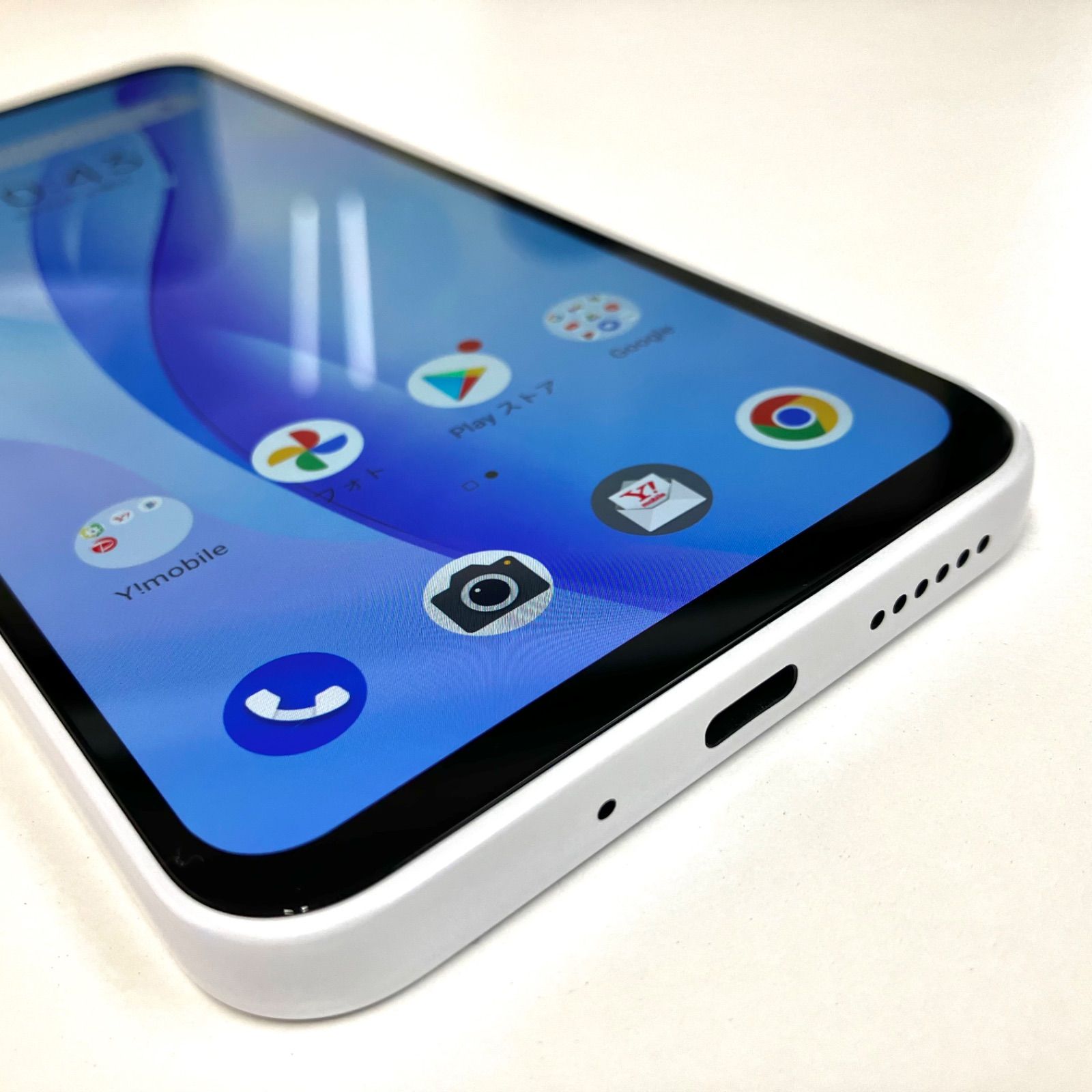 美品⭐️きれいです】トリプルレンズ Libero 5G III A202ZT