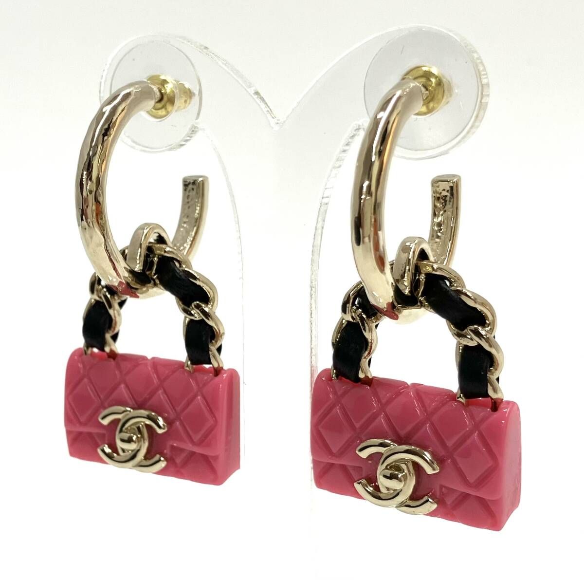 CHANEL シャネル マトラッセ ピアス B23C 保存袋 箱有り - メルカリ